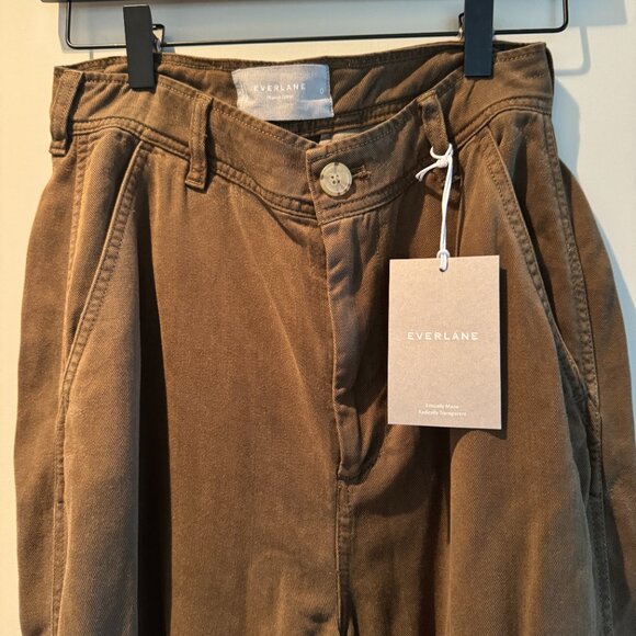 Everlane TENCEL™ Relaxed Chino in Beech - Picture 3 of 5